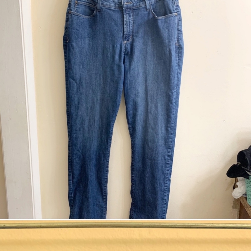NYDJ Slim straight medium wash jeans size 14